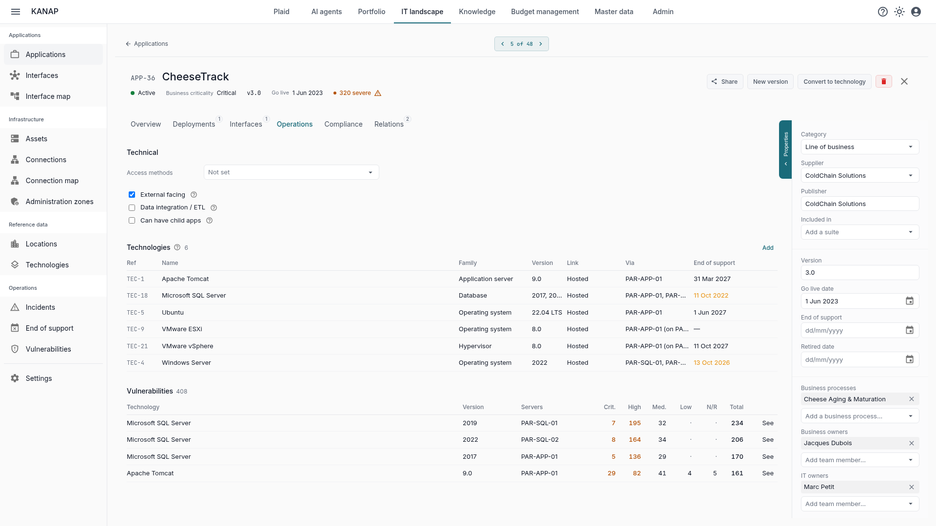 The record of a critical application, its Vulnerabilities section and the badge for severe vulnerabilities.